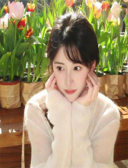 人物深度《那女孩是谁》：探索角色选择的恰当性与艺术效果 理解表演与导演的配合