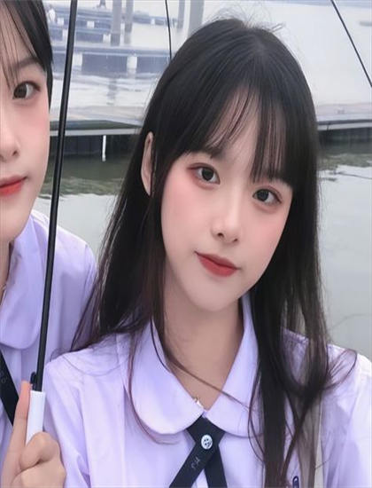 《上门教宅男接吻的美女讲师》适合什么人观看？目标观众群体分析